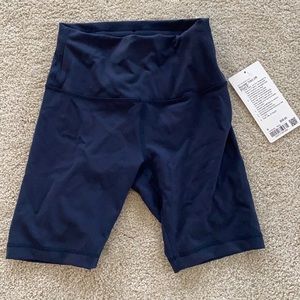 NWT: Lululemon wunder train HR short 8”